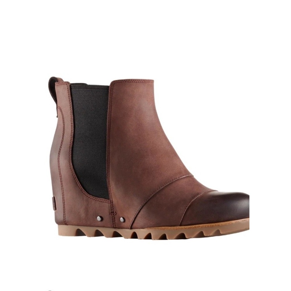 Sorel Lea Wedge Chelsea Boots Women 8 Pull On Leather NL2334-261